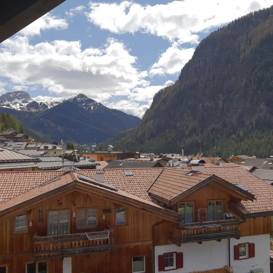 Col Rodella Apartment Campitello di Fassa Bagian luar foto